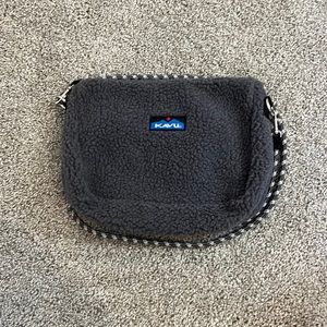 KAVU Sherpa Purse